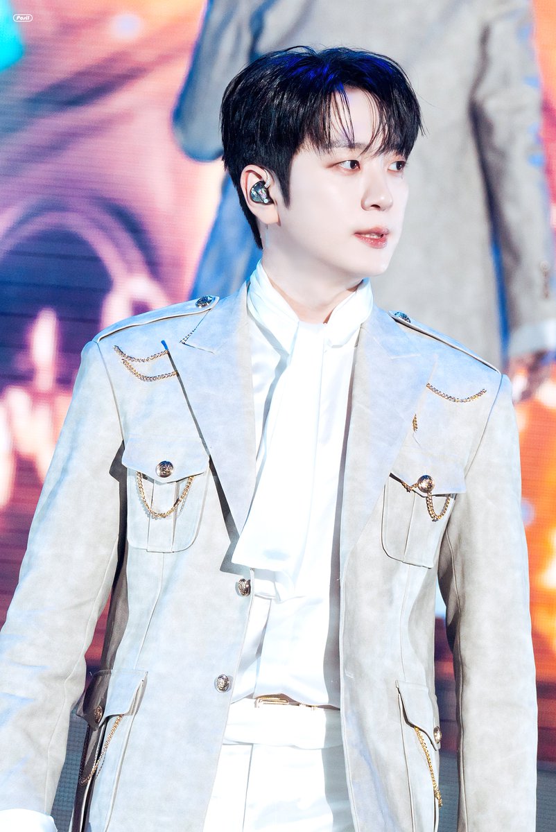 lilliilove1's tweet image. 20260118 더 레거시 대구 일요일

🧸🐾

#포레스텔라 #Forestella #고우림