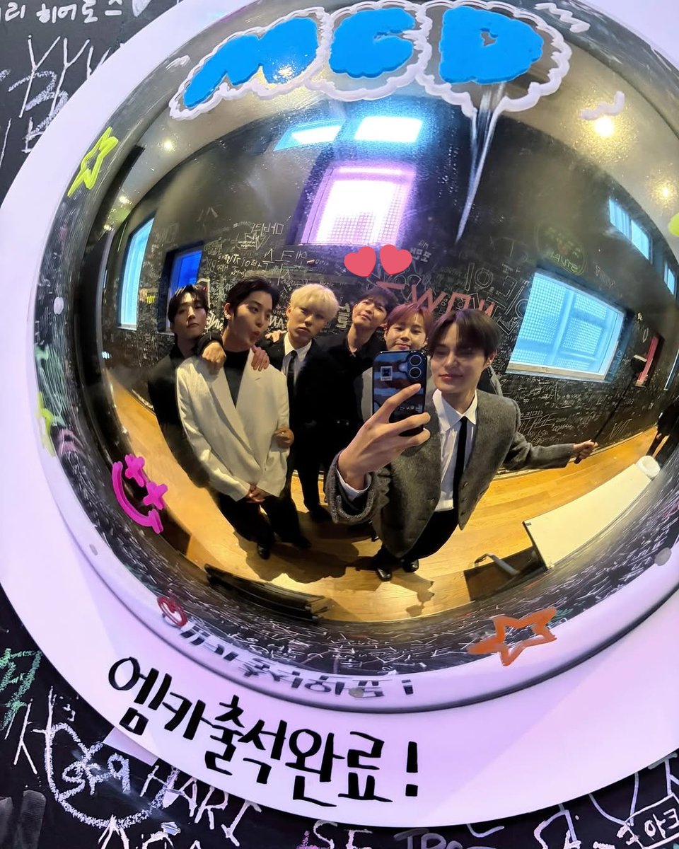 대휘 인스타에 재환이!!!

#김재환 #KIMJAEHWAN