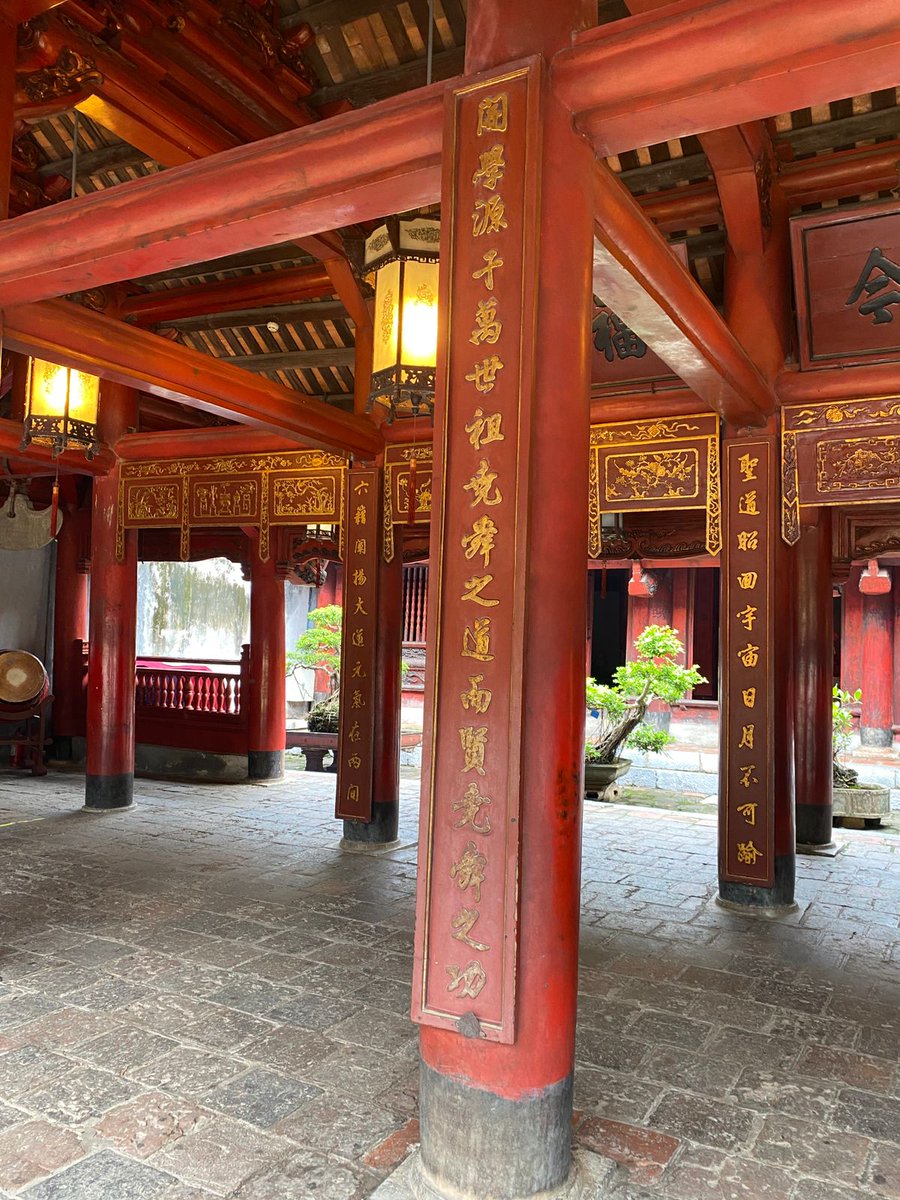 catonlythoughts's tweet image. Yang mau nanya2 soal kerja di luar negeri komen!! Naikin reachnya gue jawab kalau gue bisa biar rame