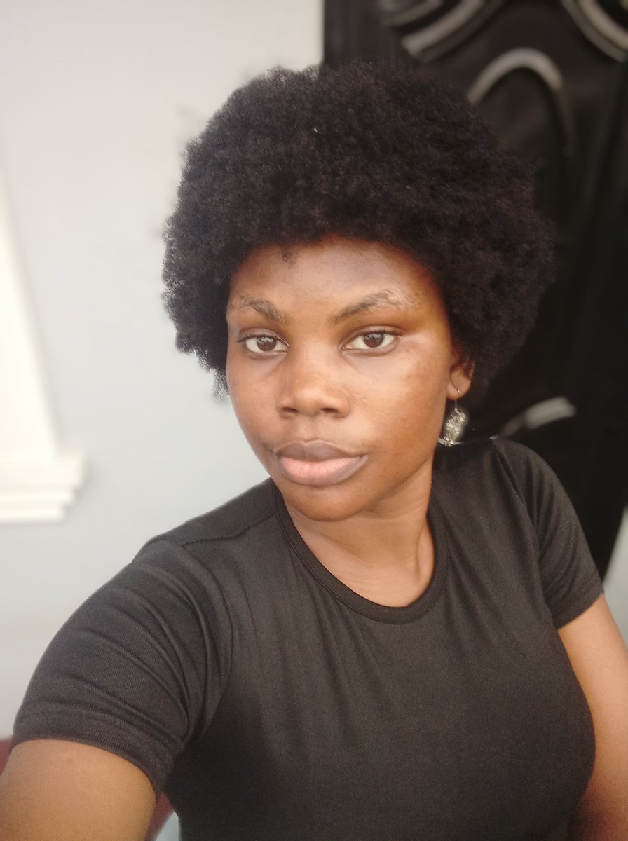 amaragracias's tweet photo. Just because my hair is really hairing 🤭♥️ https://t.co/kVsAAGwDOu