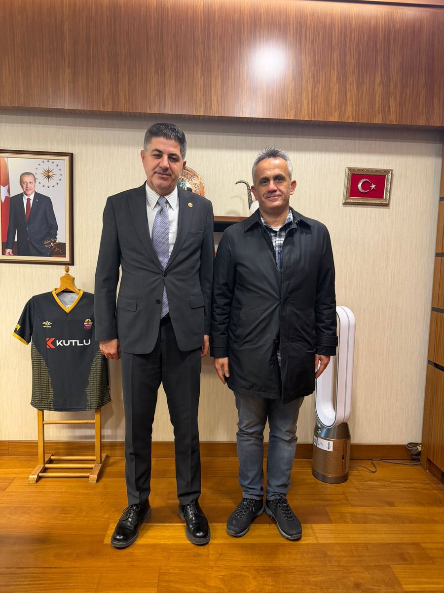dr_ishaksan's tweet photo. 📍TBMM

Meclisimizde bizleri ziyaret eden değerli hemşerilerimize nazik ziyaretlerinden dolayı teşekkür ediyorum.

@Akparti @RTErdogan @abuyukgumus @hakanaksu058 @farukaytek https://t.co/eZokCY51tI