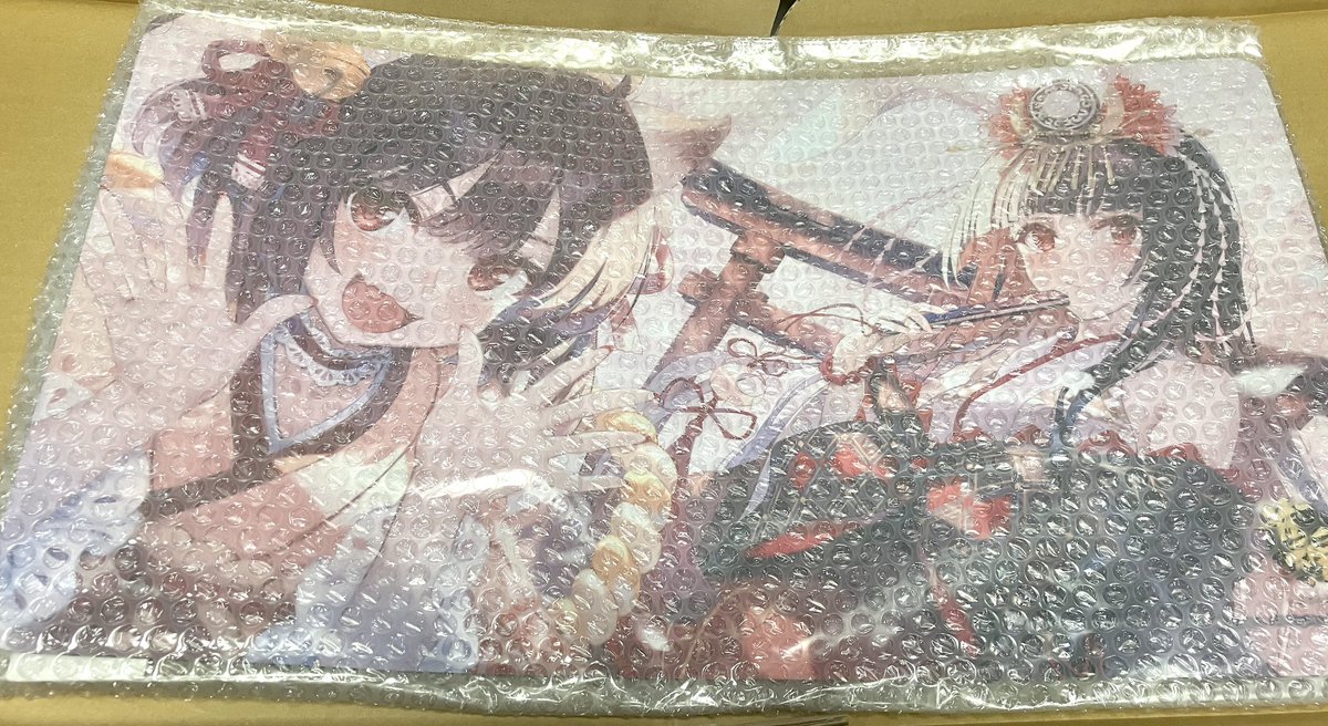 新年一発目の抽プレ当たったー！🎯 カードゲームのプレイマットは持っ