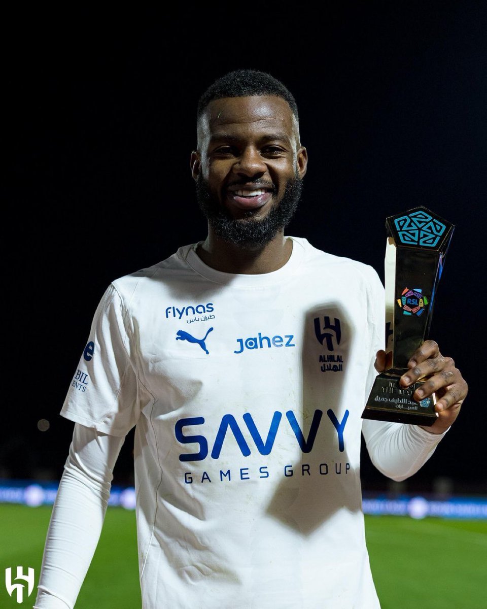 مستواه ماهو عاجبني من بعد مباراة النصر