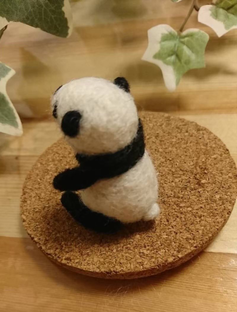 一瞬だけ到来した羊毛フェルトブーム画像を発掘。 初めて作ったのは5cm