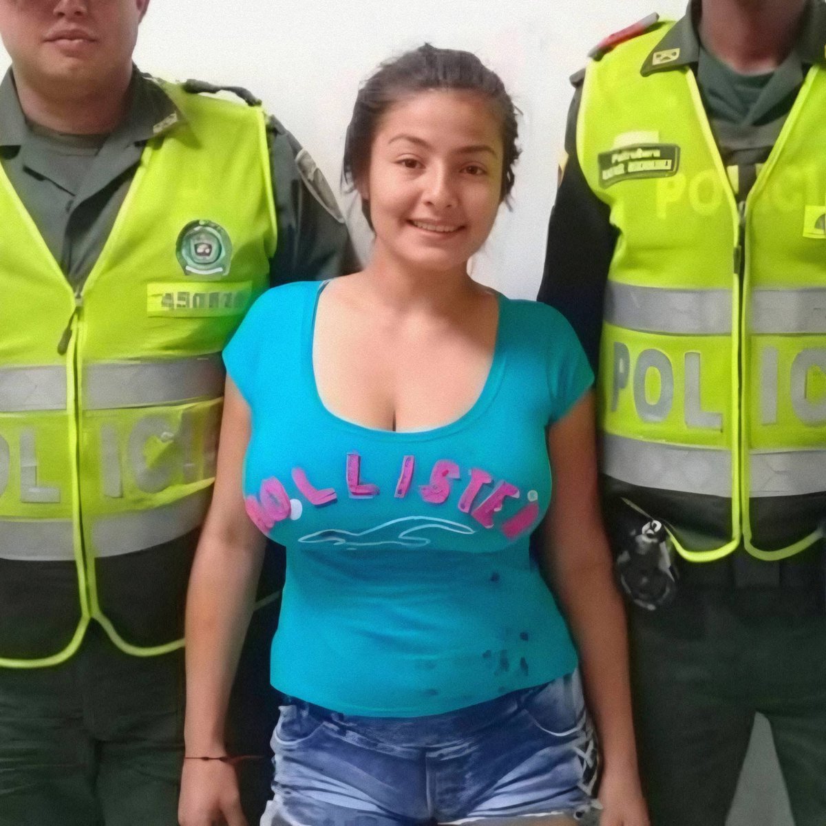 LIBÉRENLA!!! Solo se robó mi corazón!!! ♥️