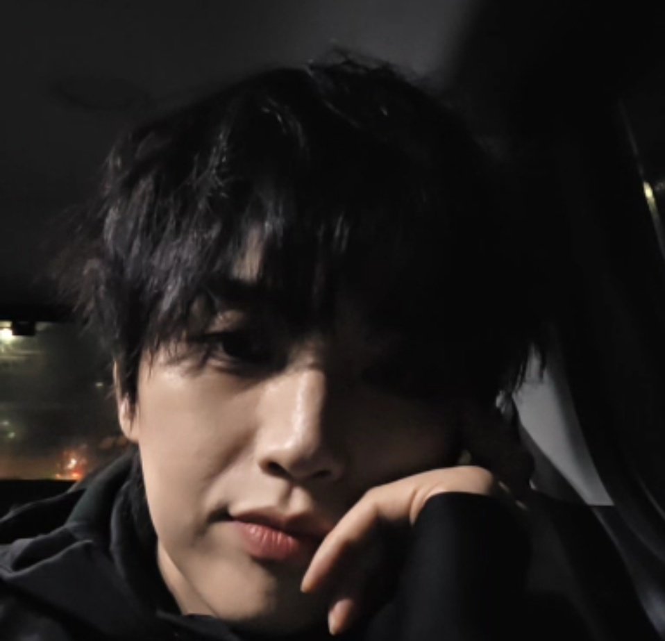 산들오빠 오늘도 수고했어요🌷
들엘 50번째 공연 정말 수고했어요🥰
푹 쉬세요🌼다이스키~🫶🏻

#산들 #삼돌 #SANDEUL #B1A4