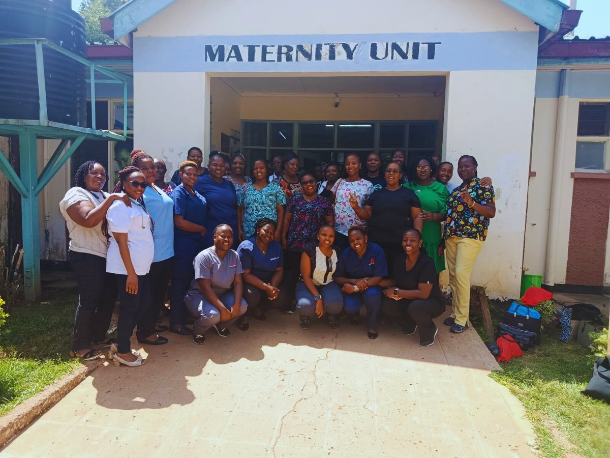 NEST360org's tweet photo. Warmth. Closeness. Care.
Immediate #KangarooMotherCare (iKMC) is helping small & sick newborns survive across #Kenya🇰🇪. Last week, teams from 8 hospitals learned directly from the pioneer #iKMC site in Kakamega to expand this life-saving care.
#KMC #NewbornHealth #NewbornCare https://t.co/2XmGulMs3P