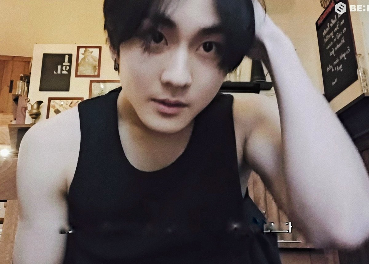 being jungwon is the hottest thing a man can do