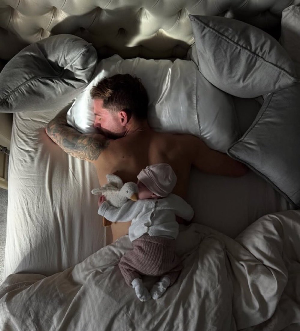 . (@redlightfairy) on Twitter photo 