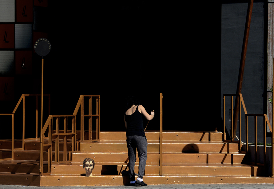 Street photography by Iraklis Kougemitros. #streetphotography #photography #photographie #fotografie