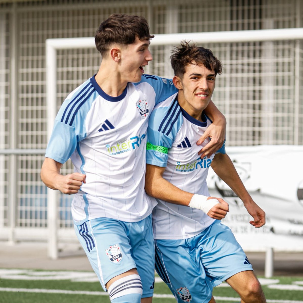 🪄 𝑻𝒂𝒍𝒆𝒏𝒕𝒐 𝒈𝒂𝒍𝒆𝒈𝒐 𝒑𝒂𝒓𝒂 𝒂 <a href="/SEFutbol/">Selección Española Masculina de Fútbol</a> 

Raúl Lema e Germán Alonso, tras acadar o ascenso a Primeira División con Galicia, citados pola <a href="/SEFutbol/">Selección Española Masculina de Fútbol</a> sub 16 e sub 15

Raúl disputará o Torneo de Desenvolvemento da UEFA en Turquía e Germán un dobre amigable en Portugal