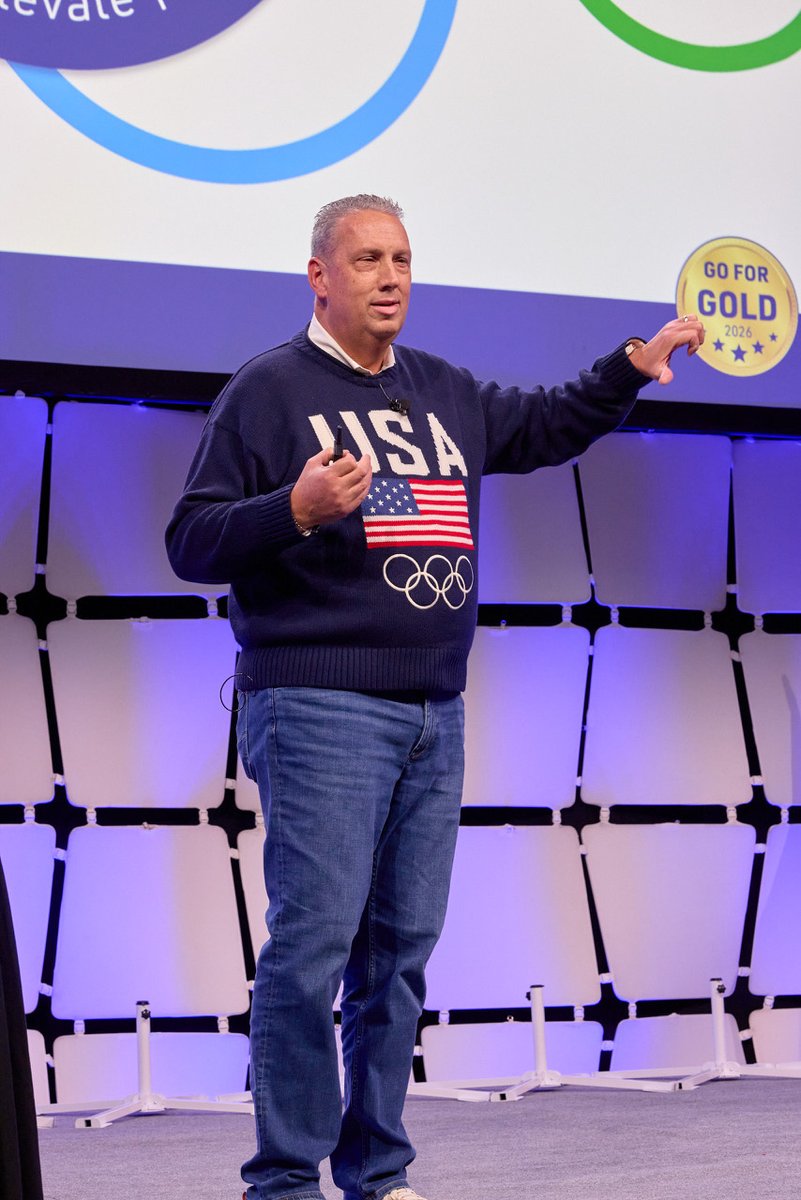 We kicked off our national sales meeting in Dallas. The Owens &amp; Minor commercial team is energized, focused, and ready for an exciting and informative week of learning new ways to improve the customer experience. Let the games begin!

#LifeTakesCare #GoForGold