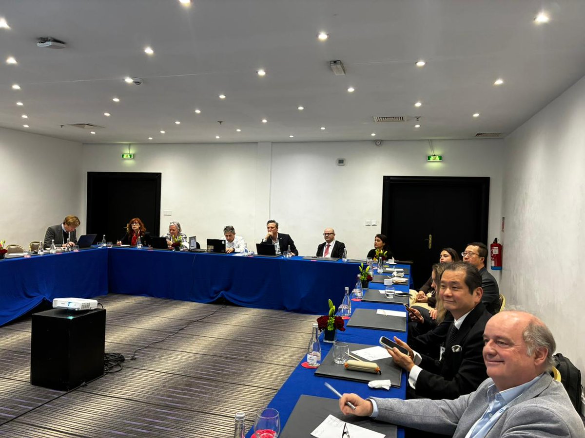 DuxLegis Attorneys tweet media