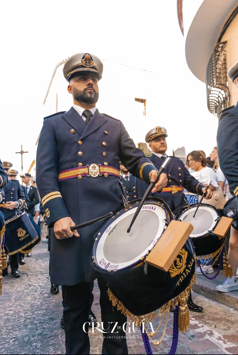 𝑴𝒊𝒆𝒏𝒕𝒓𝒂𝒔 𝒒𝒖𝒆 𝒆𝒍 𝒂𝒍𝒎𝒂 𝒎𝒆 𝒔𝒖𝒆𝒏𝒆…⚓️