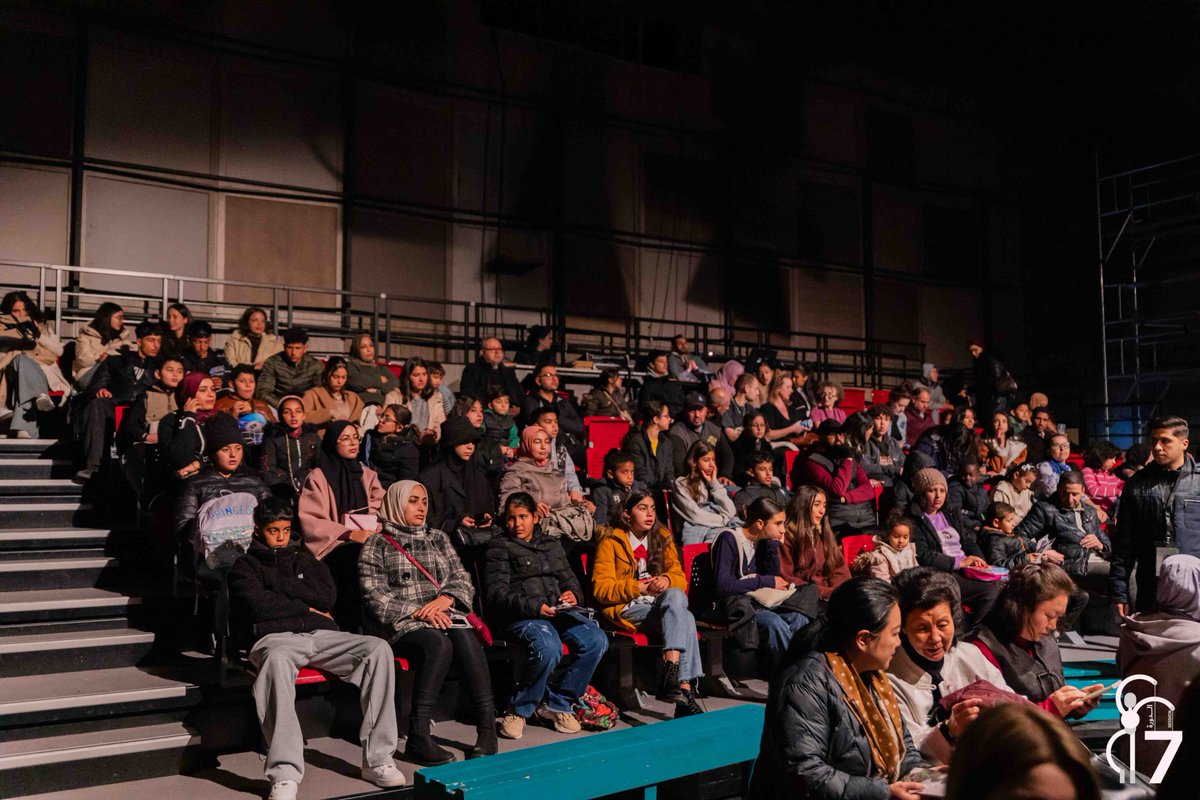 PLinTunisia's tweet photo. Poetycka podróż z polskim teatrem w Tunisie dobiegła końca! 🎭✨
Ogromne brawa dla Fundacji Granice za spektakularny występ! 👏🇵🇱🇹🇳
Dziękujemy wszystkim za wspólnie spędzone chwile pełne wzruszeń! 🌹❤️
📷#JAMC https://t.co/EnCNgtfjVr
