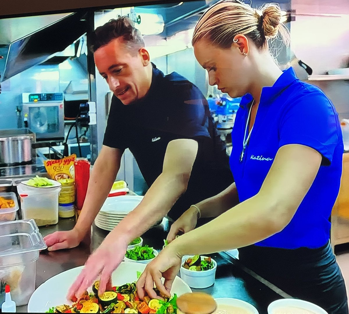 Claudia 🍂🍁🍃🌲🌧️⛅️☀️ tweet media