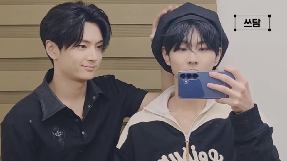 จิ้นอะ-///-