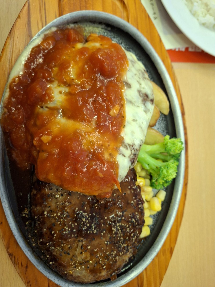 フリーダム料理長 tweet media