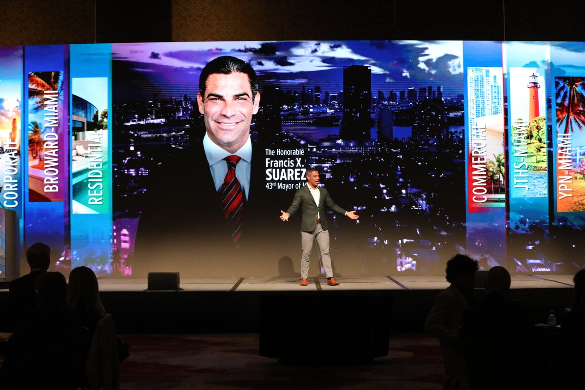 MiamiRealtors's tweet image. The Honorable Francis X. Suarez, the 43rd Mayor of Miami, during his keynote presentation on Friday, Feb. 6 at our 2026 Inaugural Celebration at Seminole Hard Rock Hotel &amp;amp; Casino

@francissuarez

#MiamiRealtors | #OneMIAMI