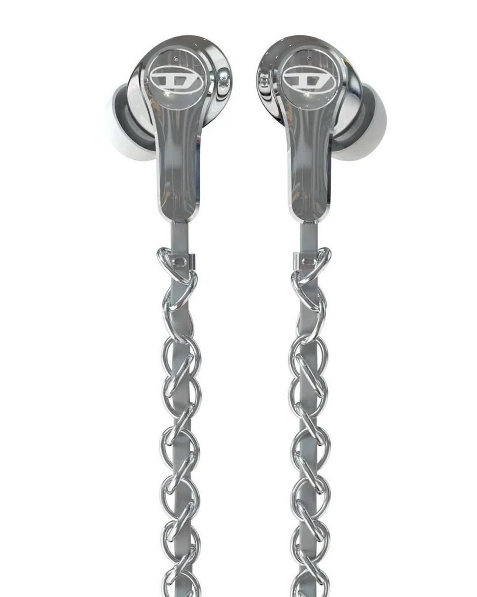 NoteSphere's tweet image. Wired headphones by Diesel 😮‍💨