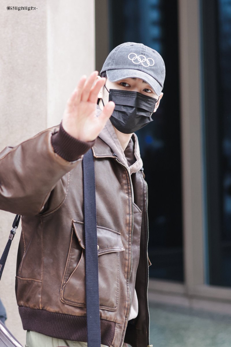 SHighlight_1208's tweet image. 260210

👋

#엔하이픈 #성훈 
#ENHYPEN #SUNGHOON