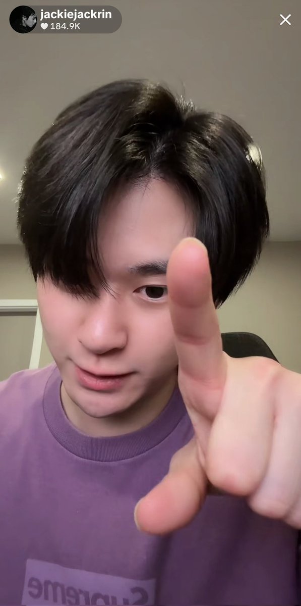 นจก.บอกว่ายังไม่ให้บอกใคร รู้กัน 2 คน (กี่โมง)  

ก็มาจับสิ วร้ายๆๆๆๆๆ กัวจังเรยค้าฟ😙🤪

#JackieJackrin