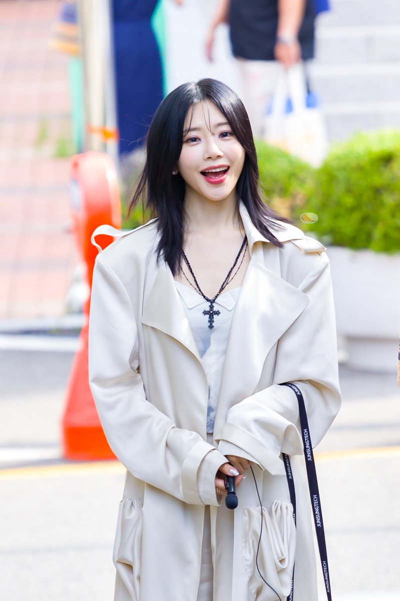 [📷] JiU no mini fanmeeting com Somnias (14/07)!                                  

#JiU #Dreamcatcher #드림캐쳐 <a href="/hf_dreamcatcher/">드림캐쳐 Dreamcatcher</a> 

© KurryKatsuDon