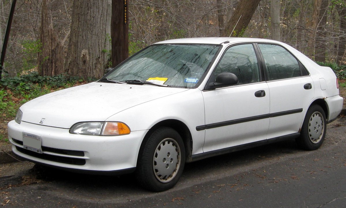Nabeel1124's tweet photo. #CarThrowback Episode 2 🚘 

Honda Civic (EG) aka Dolphin in Pakistan

The Honda Civic 5th Generation (1992–1995) featured a lighter EG platform, improved aerodynamics, and a more modern rounded design and athletic dashboard with low driver centric sitting position. Key highlights included wider use of VTEC engines, better handling, improved ride comfort, and a more refined interior with enhanced safety and visibility. It was the first Civic with moonroof, ABS and cruise control. Its reliability, fuel efficiency, and strong aftermarket support made it one of the most iconic Civics ever. This Civic started the legacy and was featured in Fast and Furious movies and Need for Speed gaming franchises. It opened doors for the modding the industry and it was a gateway for a middle class person to enjoy sporty driving at a budget. It was locally manufactured in Pakistan by Honda Atlas from 1994-1996 producing 6500 units in total. 
@Honda @PakWheels @PakStartup @NuktaPakistan @motasim @Huk06