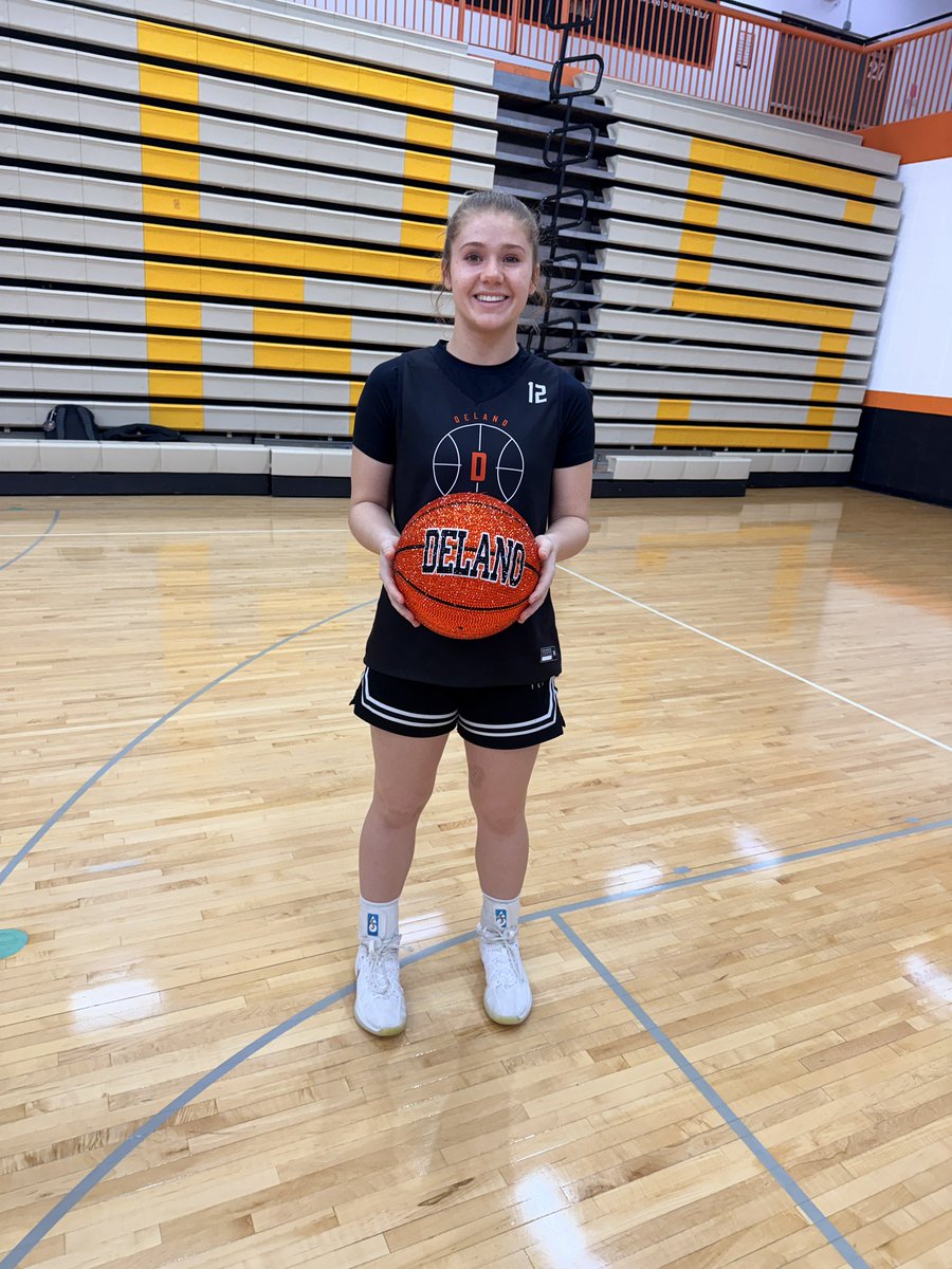 Delano Girls Basketball tweet media