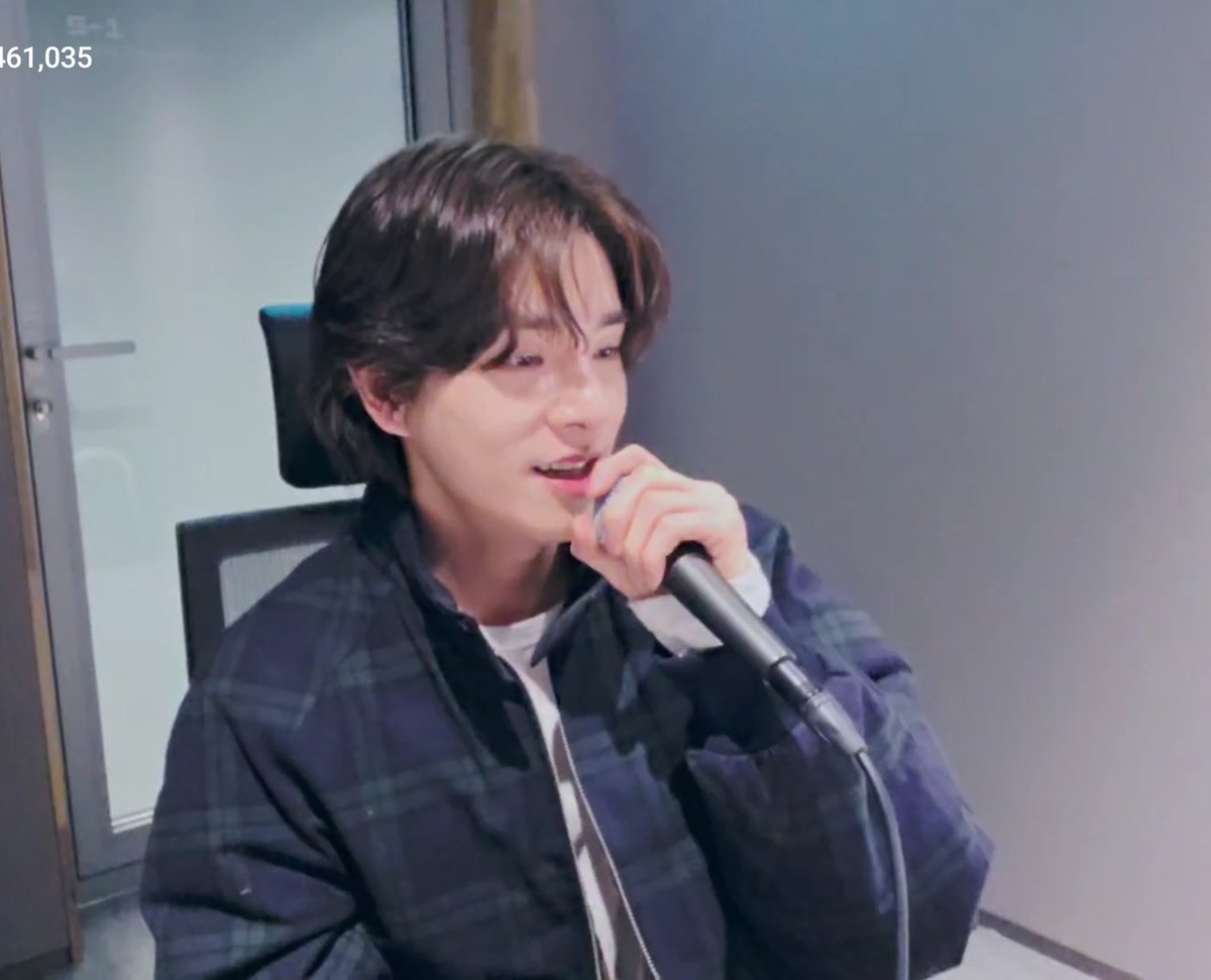 jakeupdateteam's tweet photo. 100226 | WVRS 🌟

JAKE 100226 Weverse live playlist 🎧

RATHER BE - The Kid LAROI feat. Lithe
A COLD PLAY - The Kid LAROI
The Beginning - ENHYPEN
No Way Back (feat. So!YoON!) - ENHYPEN 
The Fugitives - ENHYPEN
Knife - ENHYPEN
Stealer - ENHYPEN 
Big Girls Don't Cry - ENHYPEN
Lost Island - ENHYPEN 
Sleep Tight - ENHYPEN 
The Beyond - ENHYPEN
Folded - Kehlani
Sleep Tight - Jake (Leemujin Service) 
Like A Star - Jake (Leemujin Service) 
Love Yourself - Jake (Leemujin Service)
On the street - Jake (Leemujin Service)
WA-R-R - Jake (Leemujin Service)
Young & Alive - Jake and Lee Mujin (Leemujin Service)
A PERFECT WORLD - The Kid LAROI 
HOT GIRL PROBLEMS - The Kid LAROI 

#JAKE #ENHYPEN_JAKE #제이크 #엔하이픈_제이크 #ジェイク @ENHYPEN_members @ENHYPEN