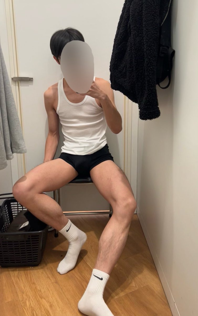 hkboybored tweet media