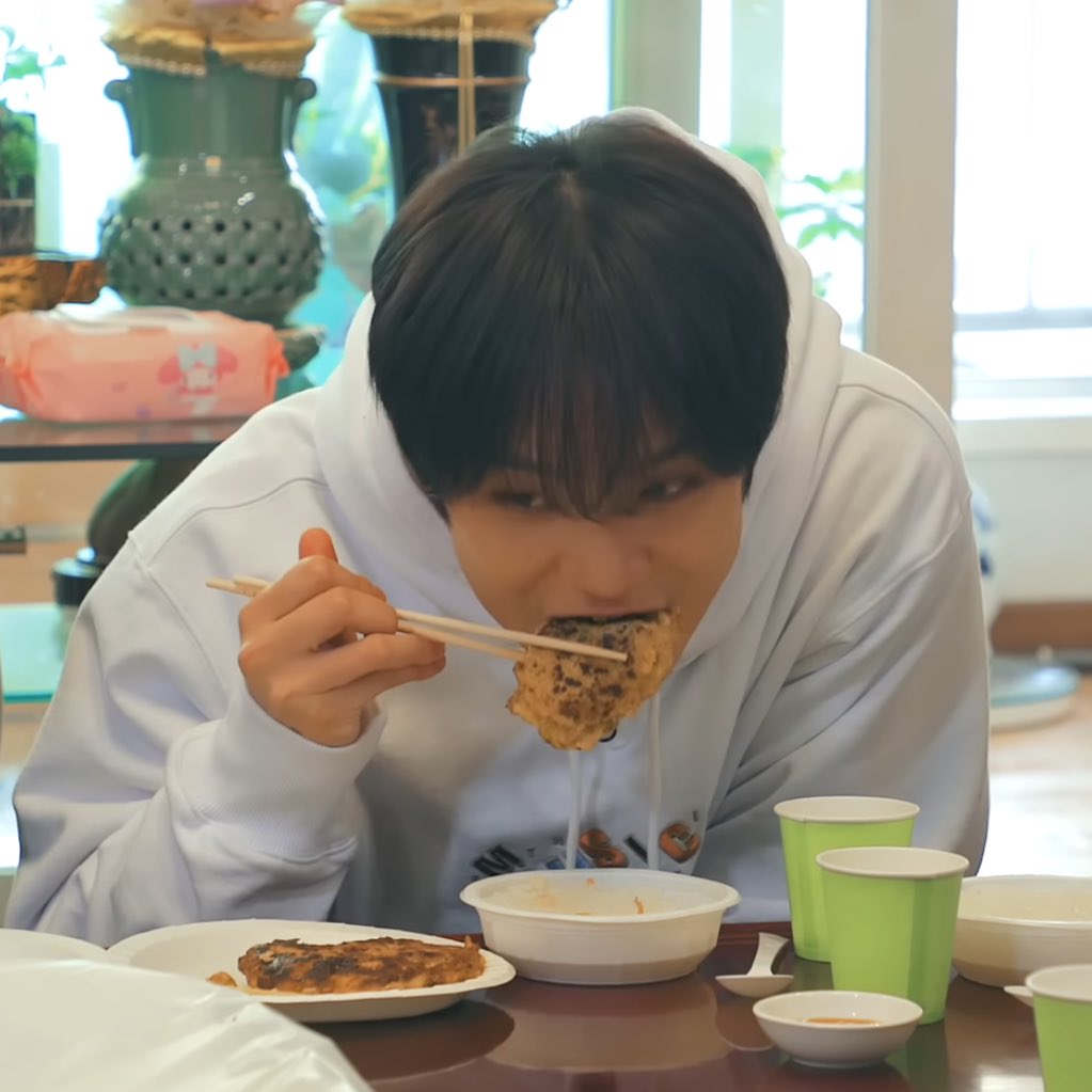 อ้วนกินอร่อยมากอ่ะ ชั้นรักนาง😭😭😭🤲🏻🤲🏻🤲🏻