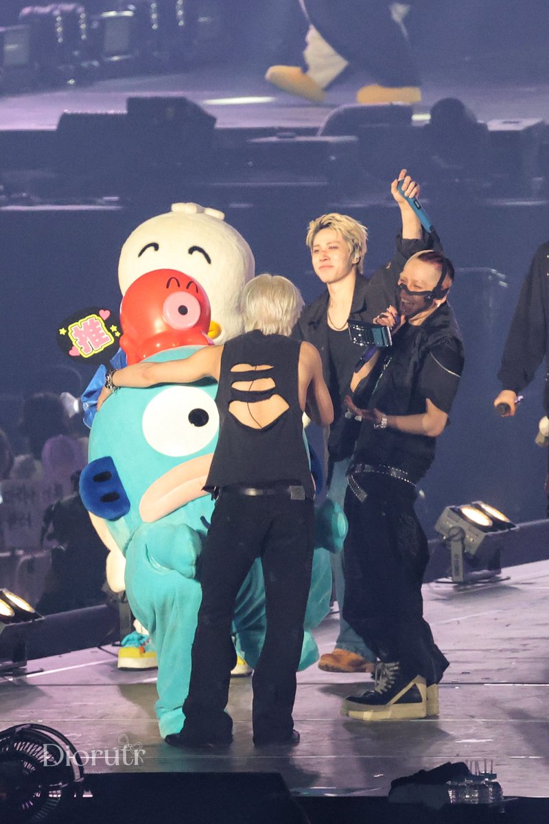 diorutr's tweet image. 260210
サンリオﾌﾟﾆﾌﾟﾆしててかわいい😭

 #트레저 #treasure