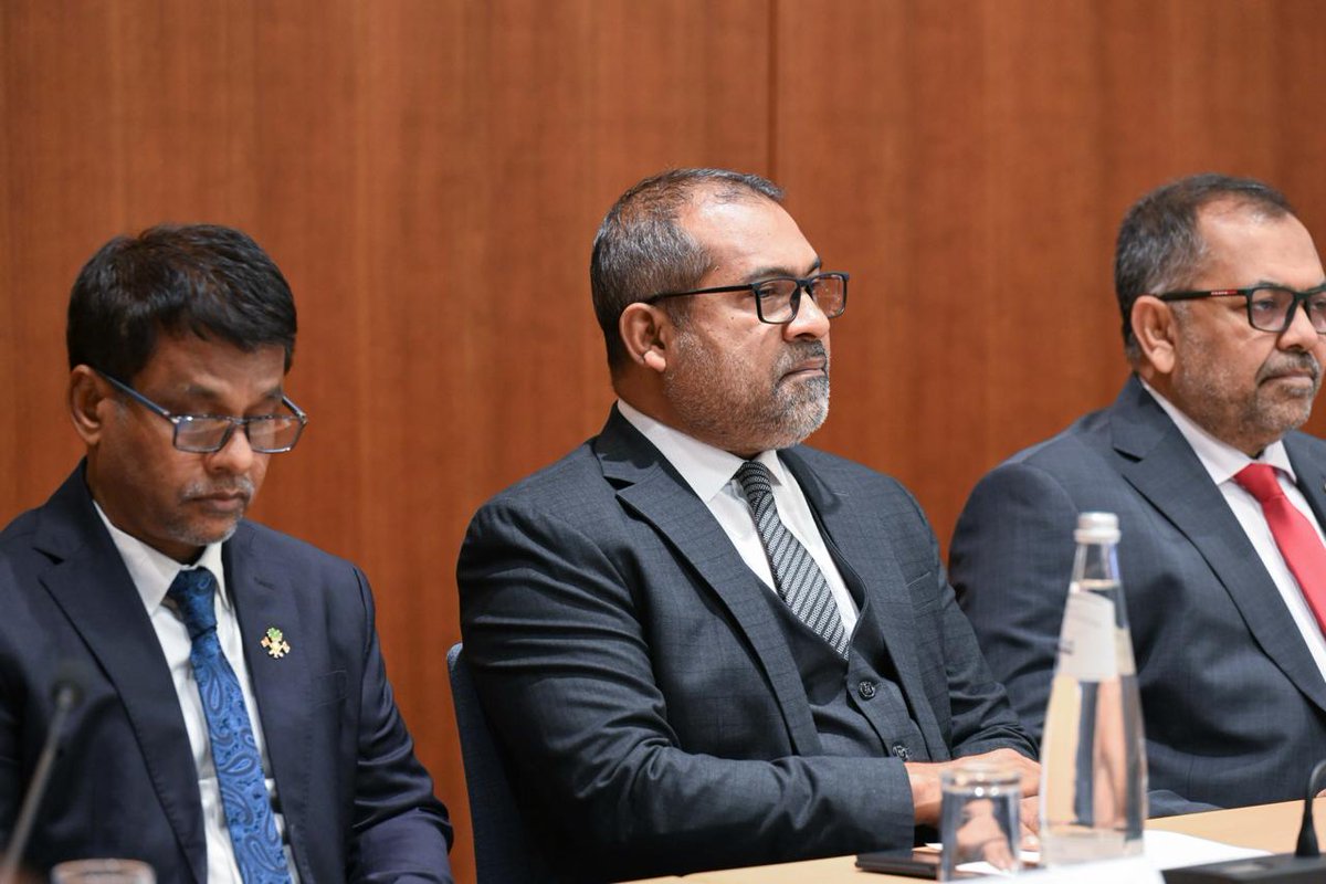MoFAmv's tweet image. Minister @Abkhaleel accompanied President Dr. @MMuizzu at the Maldives–Germany Business Roundtable hosted by #APA.

Engagements focused on enhancing trade, investment and private-sector partnerships between the Maldives and Germany.