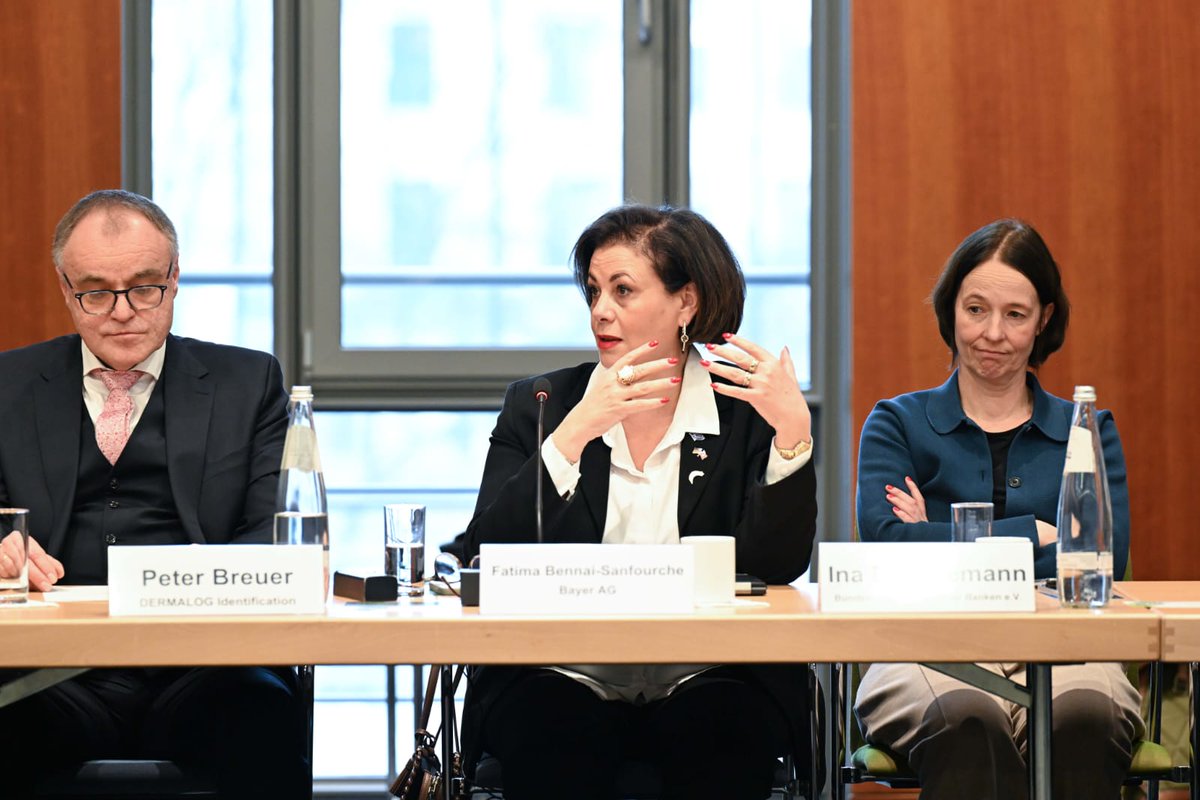 MoFAmv's tweet image. Minister @Abkhaleel accompanied President Dr. @MMuizzu at the Maldives–Germany Business Roundtable hosted by #APA.

Engagements focused on enhancing trade, investment and private-sector partnerships between the Maldives and Germany.