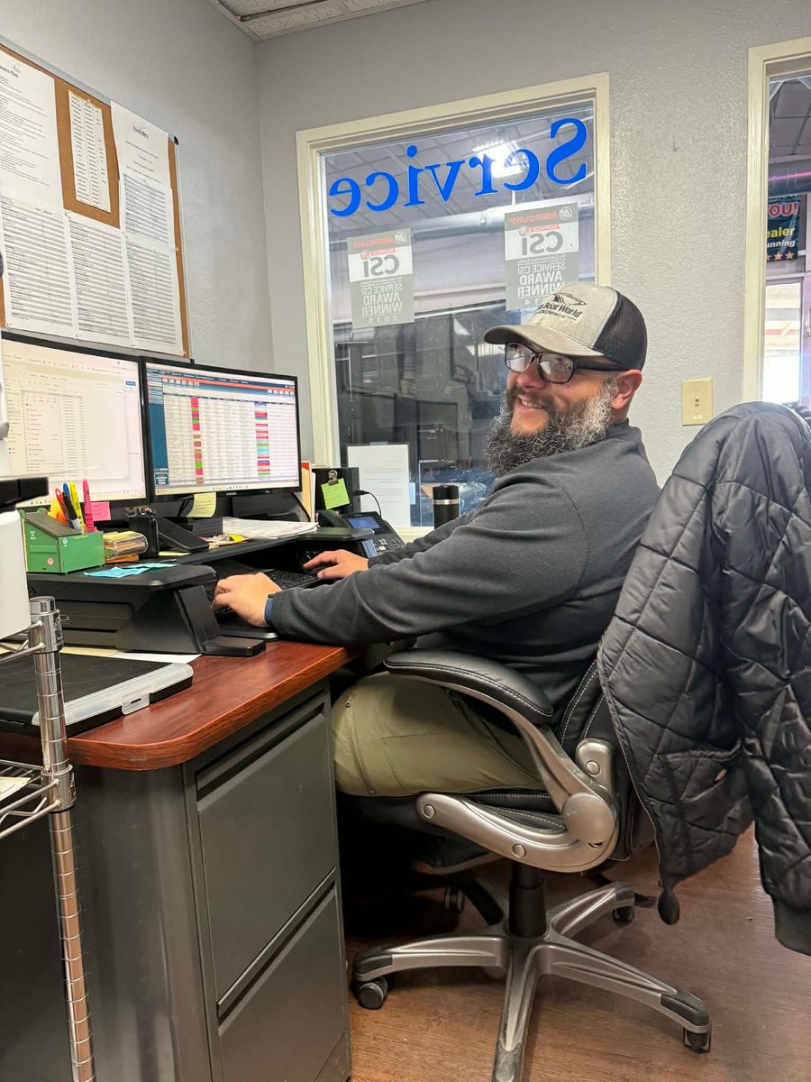 Texas Boat World tweet media