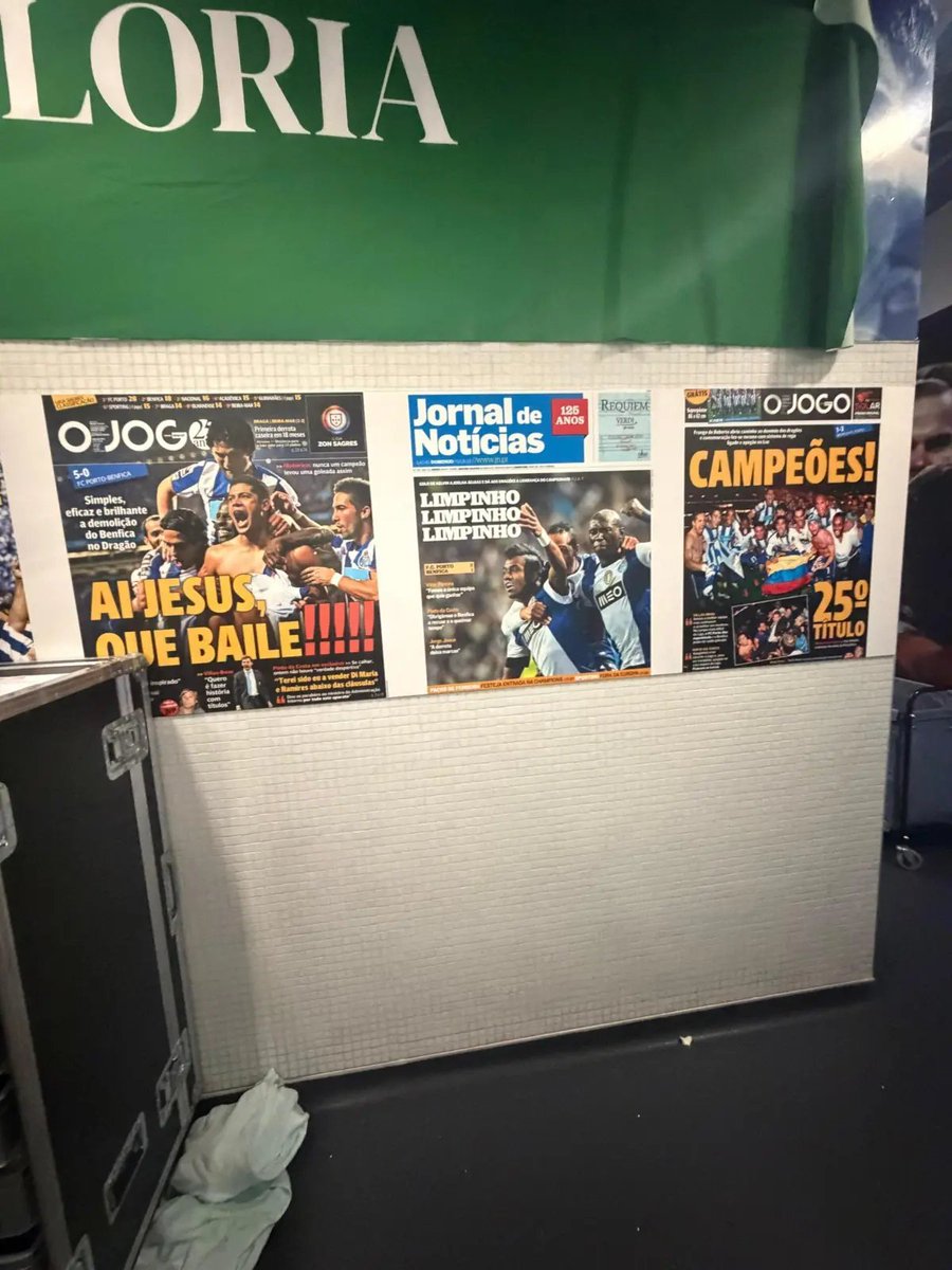 Coluna Vermelha tweet media