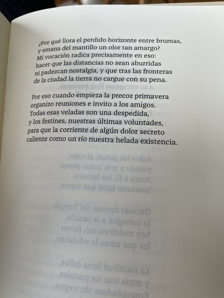 PenultimosDias's tweet image. Así quedó uno de mis poemas preferidos de Pasternak, que traduje junto con @marta_rebon para la nueva edición de “El doctor Zhivago” —en Feltrinelli España: