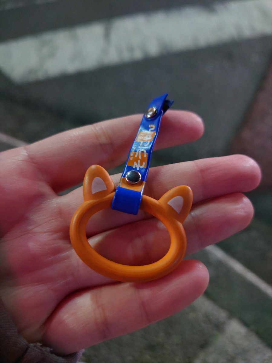 mhyf_yuki's tweet photo. お気に入りのキーホルダーがブチッと切れて涙😭
また買いに行かないとだ😠 https://t.co/cGupGeayVa