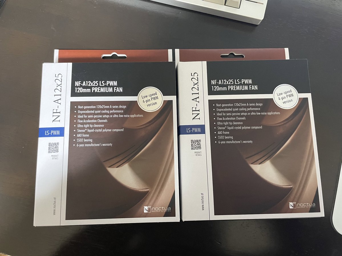 noctua製のファン導入！！高いけどゲームやってるの忘れるレベルで静かで値段相応ですわ…