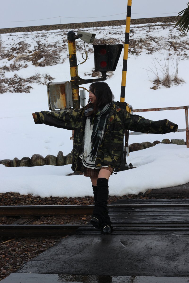 ❄️雪も一段落したみたいですね☃️。。
部屋も少しは暖まりました😀😀

＃ポートレート #ファインダー越しの私の世界 
＃キリトリセカイ