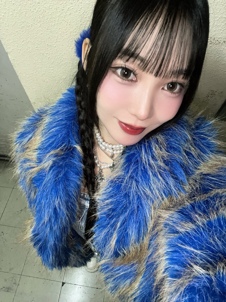 make up parade!
ありがとうございました🩵
だーいすきI$Mの主催💎
いつもと違うI$Mポーズ？になってしまったけど、楽しすぎたね😂💫
明日はVEALLが主催なので、良いバトン繋いでもらいました！！✨
呼んでくれてありがとー❣️らぶ‼️