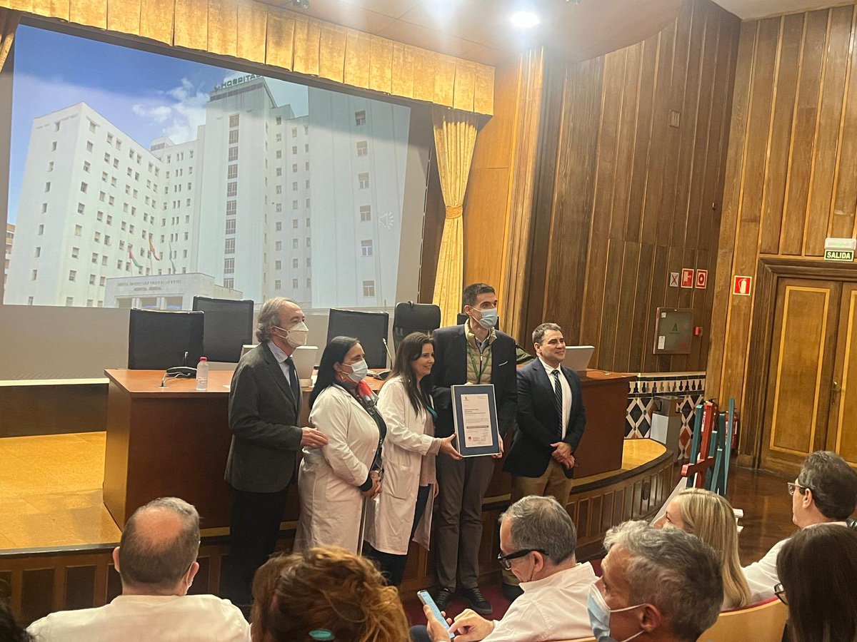 Servicio de Dermatología HUVN Granada tweet media