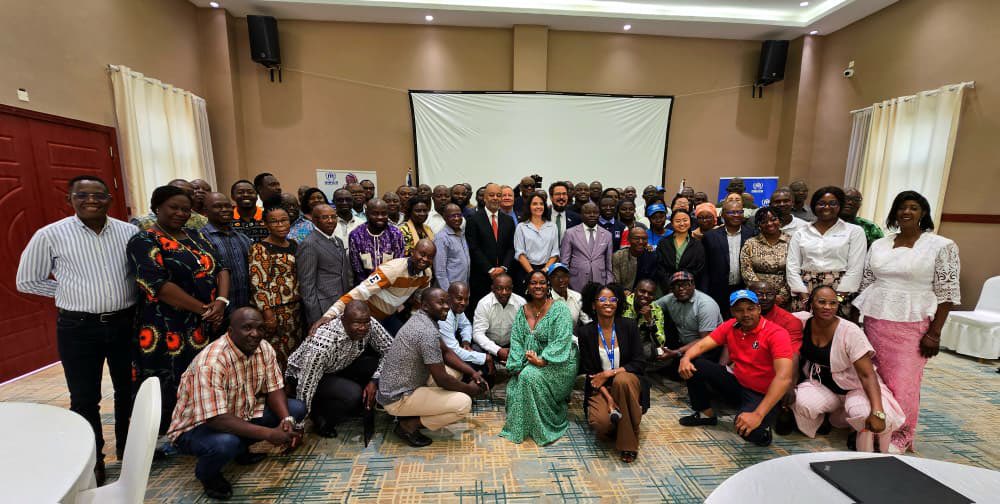 UNHCR_CAR's tweet photo. 🎯 #Refocus: Moment de réflexion stratégique avec le staff @UNHCR_CAR et nos partenaires 🇨🇫🇺🇳🇫🇷🇪🇺🇨🇭
Vision 26–27, priorités, améliorations et focus stratégique : des échanges francs et enrichissants pour mieux réorienter nos actions au service des personnes que nous protégeons. https://t.co/jzkaJfMf1Y