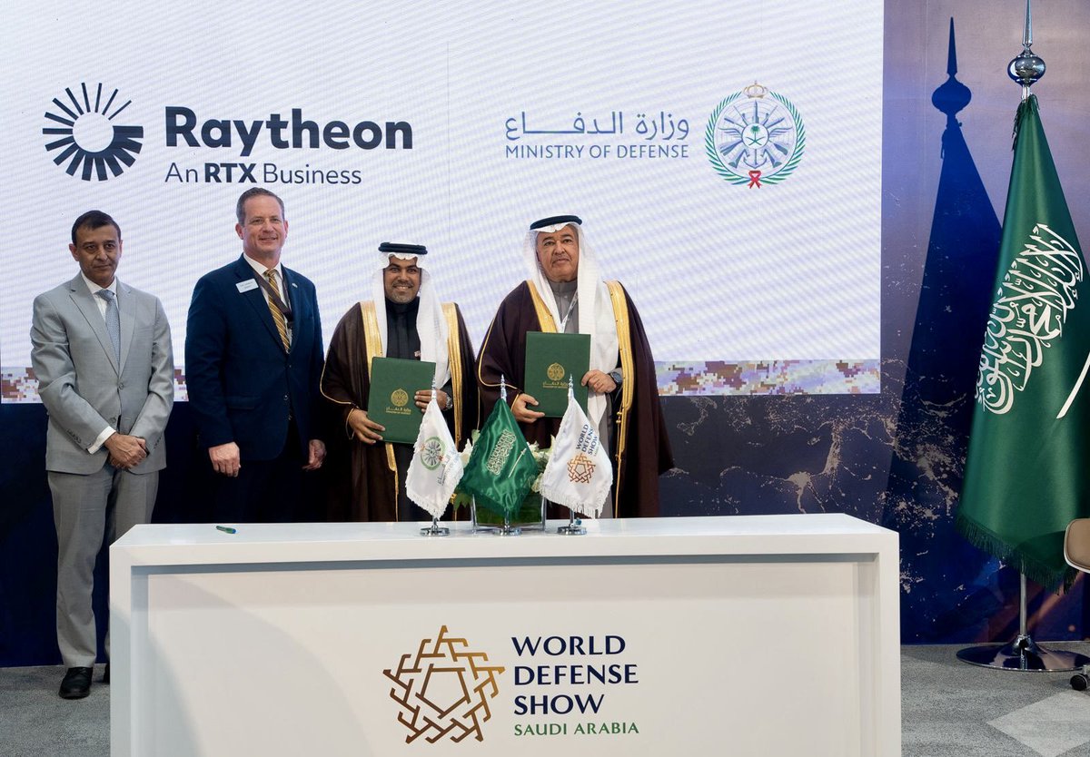 سلطان بن خالد المورقي tweet media