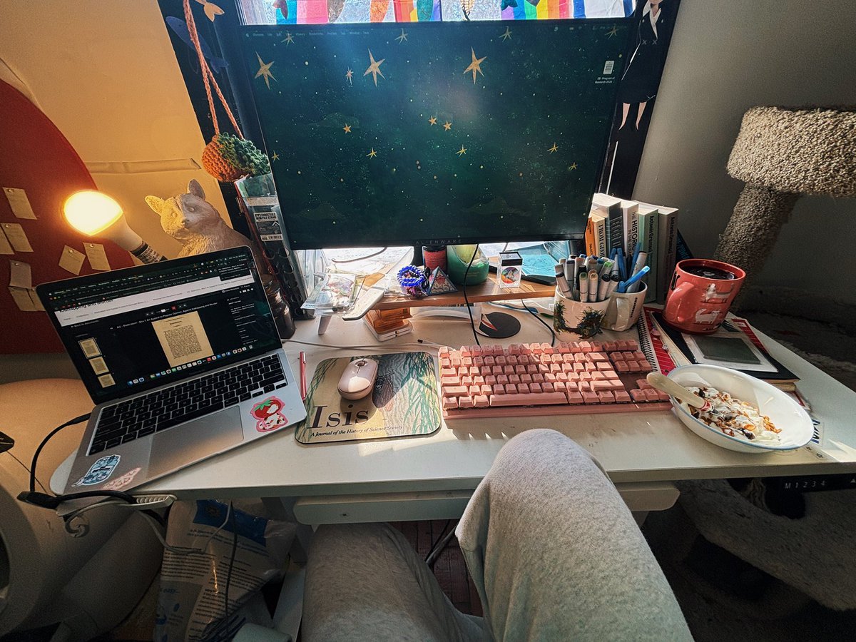 dontask_abby's tweet photo. Making myself a little thread to incentivize me to romanticize my life and hold myself accountable ✨
Starting with some recent pics from my camera roll but I’ll update daily with what I ate/did https://t.co/exnXHgVctV