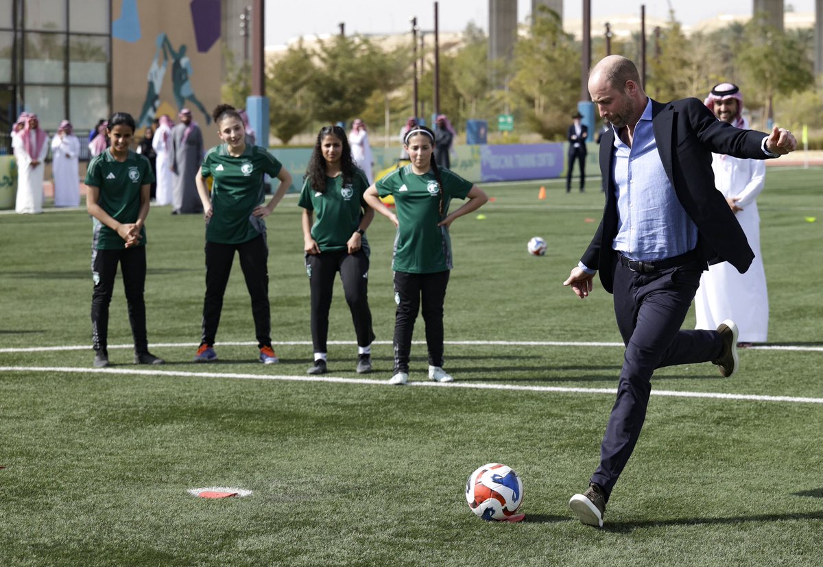 The Prince and Princess of Wales tweet media