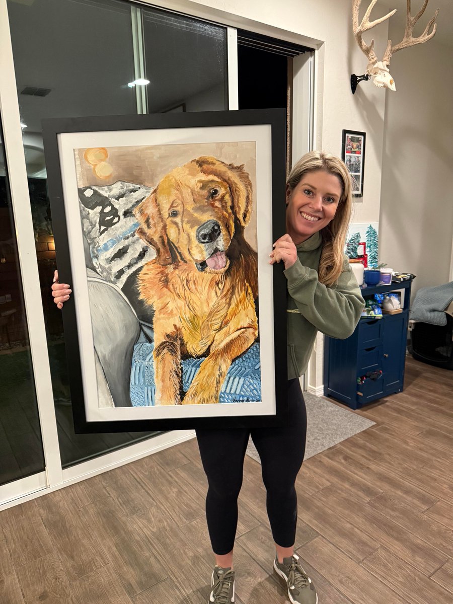 Unconditional love in a frame🥹 
Proof that pets have a lasting impact on our lives (and walls)