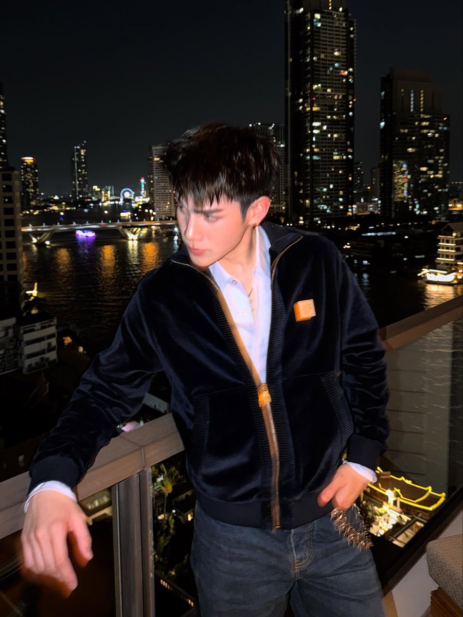 𝗚𝗲𝗺 𝗙𝗼𝗿 𝗠𝘆 𝗙𝗼𝘂𝗿𝘁𝗵🌻 tweet media