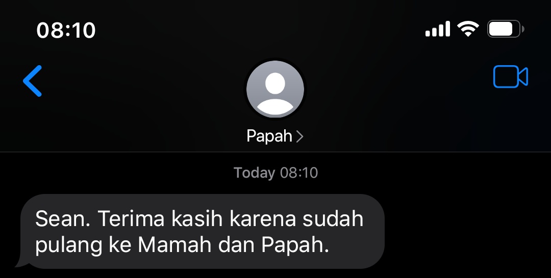alesector's tweet photo. 288. terima kasih karena sudah pulang https://t.co/2gZvnaYc5t